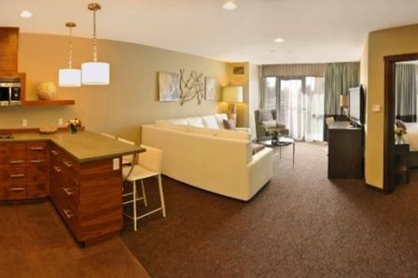 Oxford Hotel Bend